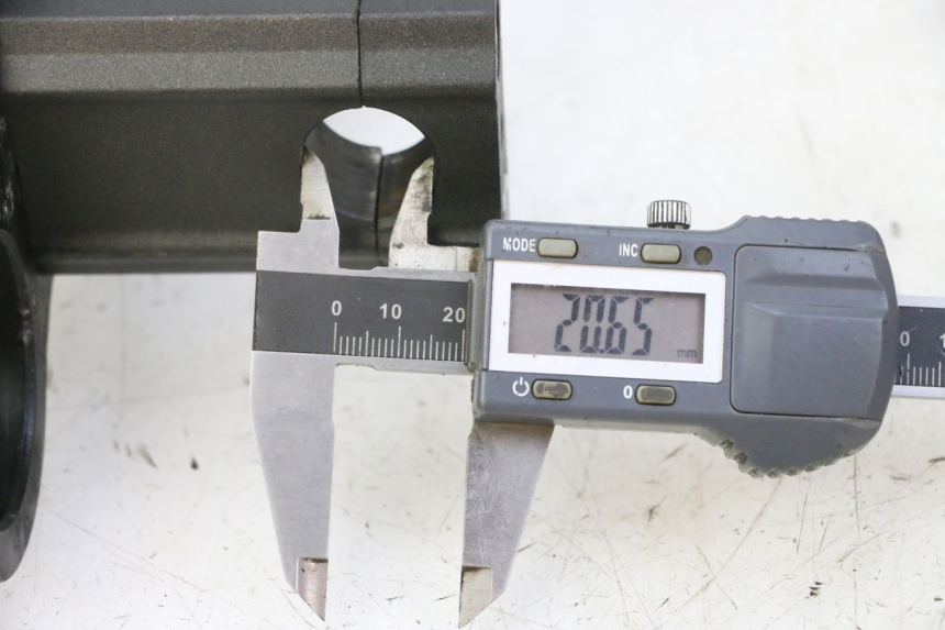 photo de PIASTRA PROBIKE DIRT 140 - Zoom sullo stato d'uso