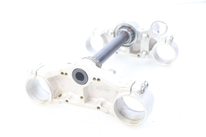 photo de TE FORCELLA XTRM FACTORY DIRTBIKE BSE 150 - Stato della superficie e materiale