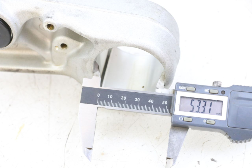 photo de PIASTRA HUSQVARNA SVARTPILEN 401 (2018 - 2023) - Dettaglio del componente