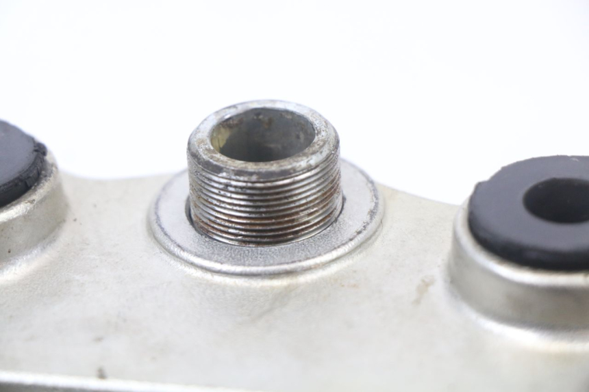 photo de PIASTRA KAWASAKI KDX 125 (1990 - 1991) - Dettagli dei punti di fissaggio