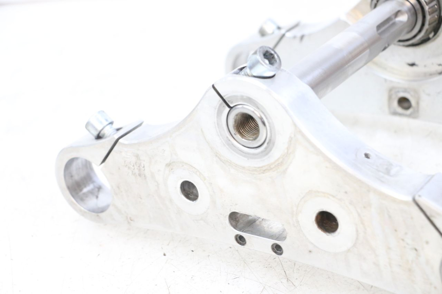 photo de PIASTRA HARLEY DAVIDSON SPORTSTER XL CUSTOM 1200 (2003 - 2004) - Ispezione visiva dettagliata