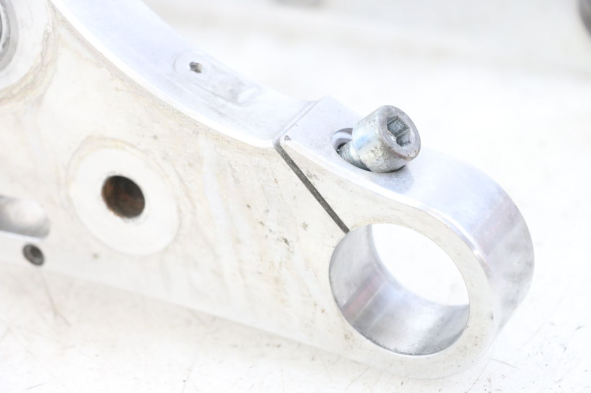 photo de PIASTRA HARLEY DAVIDSON SPORTSTER XL CUSTOM 1200 (2003 - 2004) - Focus sulla struttura