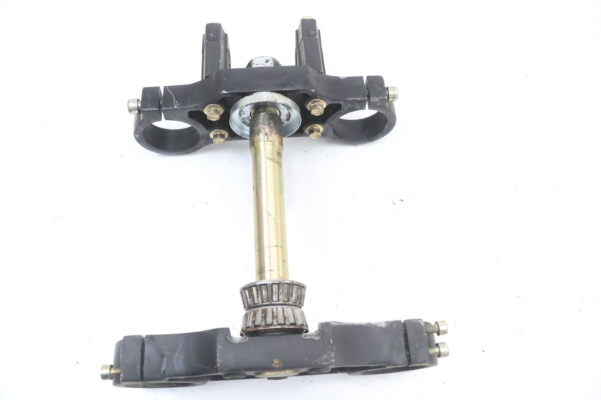 photo de PIASTRA SUPERIORE ORION AGB37 CRF1 DIRT BIKE 140 - Altra angolazione