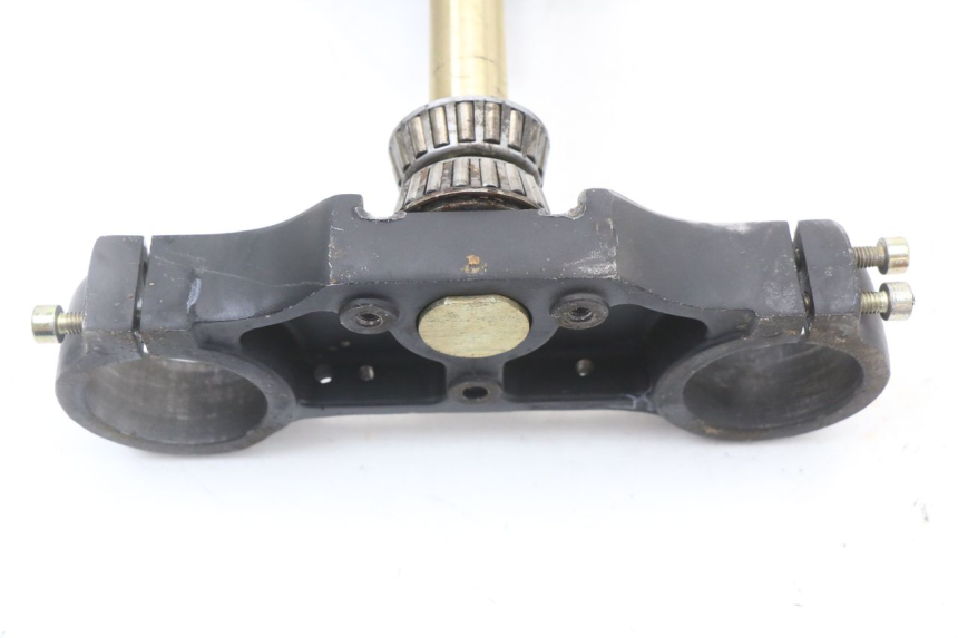 photo de PIASTRA SUPERIORE ORION AGB37 CRF1 DIRT BIKE 140 - Stato della superficie e materiale