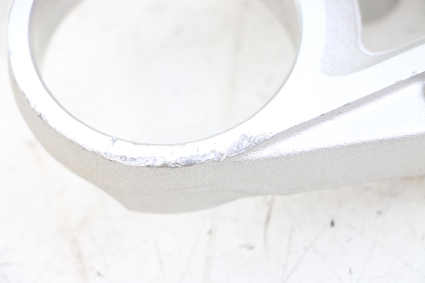 photo de PIASTRA SUPERIORE BMW S RR ABS S1000RR 1000 (2015 - 2018) - Stato della superficie e materiale