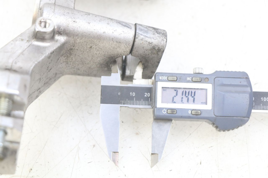 photo de TELAIO SUPERIORE SUZUKI BURGMAN 650 (2002 - 2004) - Dettaglio del componente