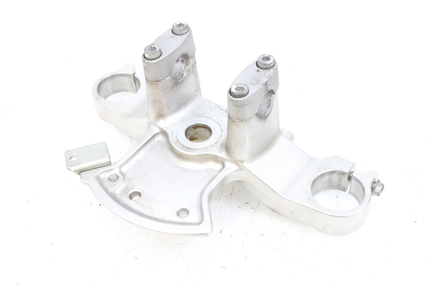 photo de PIASTRA SUPERIORE SUZUKI BURGMAN 650 (2013 - 2020) - Vista principale