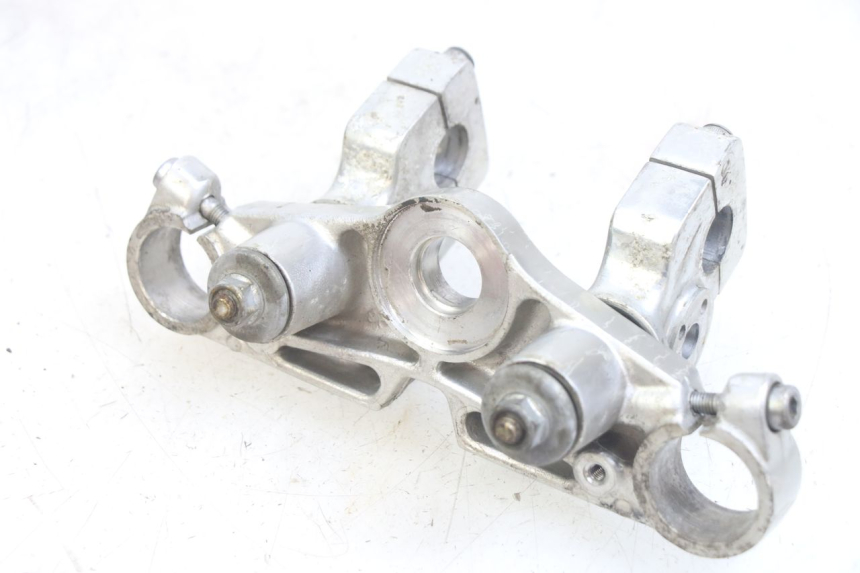 photo de TELAIO SUPERIORE HONDA CA REBEL 125 (1995 - 2001) - Primo piano tecnico