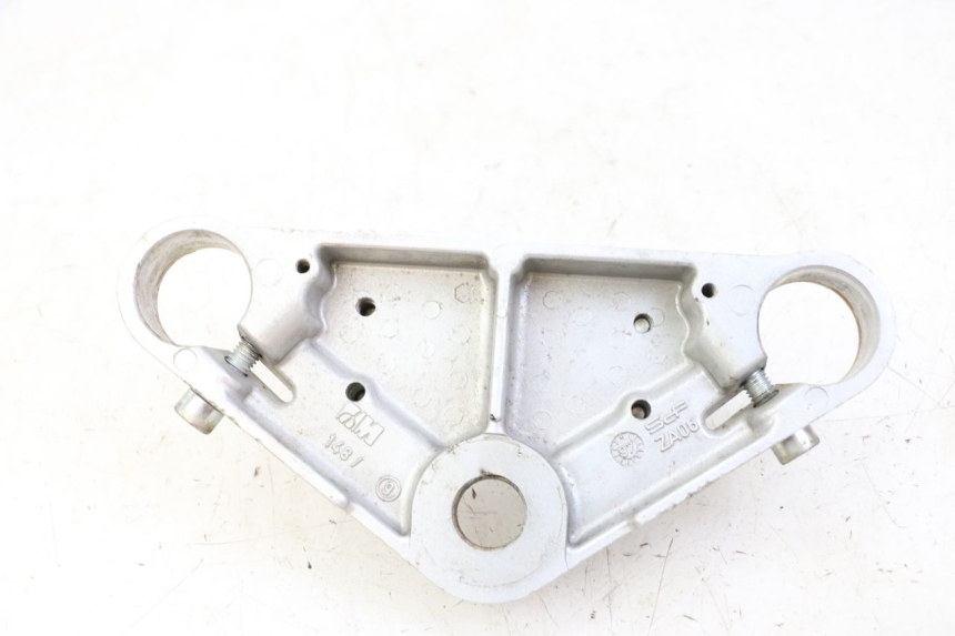 photo de PIASTRA SUPERIORE APRILIA CLASSIC 125 (1995 - 2001) - Altra angolazione