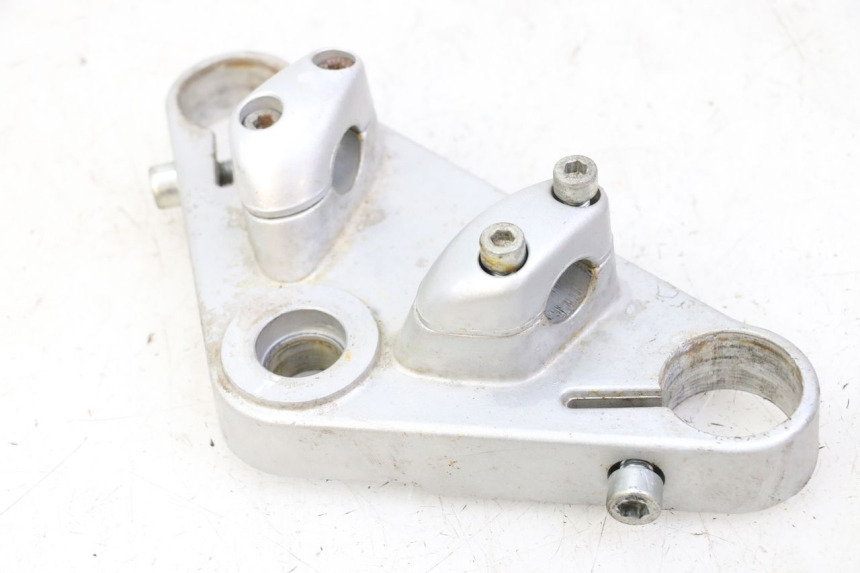 photo de PIASTRA SUPERIORE APRILIA CLASSIC 125 (1995 - 2001) - Vista d'insieme del prodotto