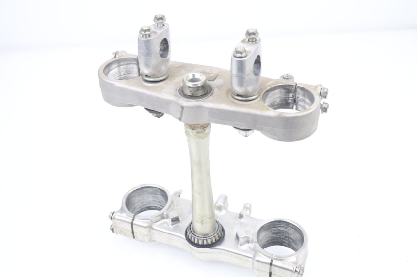 photo de Forcella superiore HONDA CRF CR-F 450 (2009 - 2012) - Dettagli dei punti di fissaggio