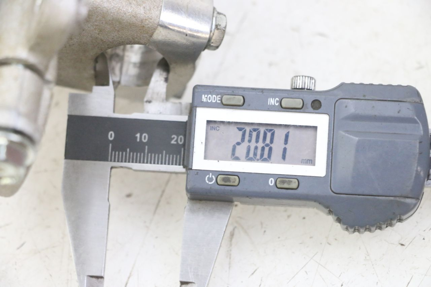 photo de PIASTRA SUPERIORE HONDA CRF-F CRF F 110 (2019 - 2022) - Dettaglio del componente