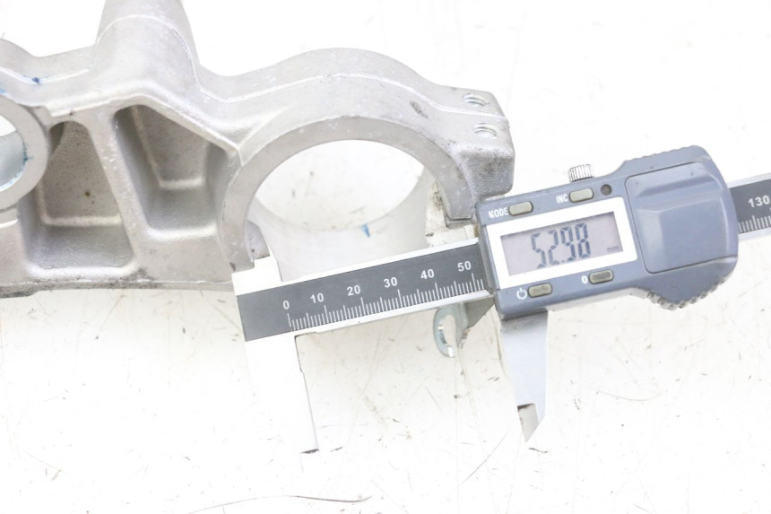 photo de PIASTRA SUPERIORE VENT DERAPAGE 50 (2018 - 2023) - Dettaglio del componente