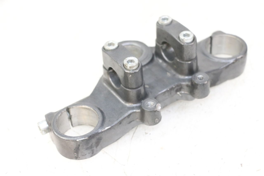 photo de PIASTRA SUPERIORE DERBI SENDA R X-TREME 50 (2006 - 2010) - Primo piano tecnico