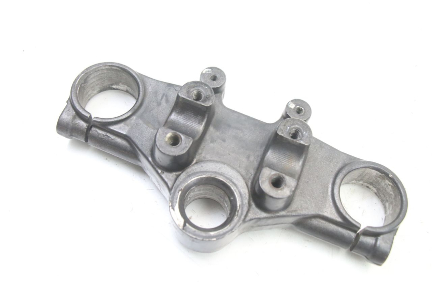 photo de PIASTRA SUPERIORE DERBI SENDA SM DRD X-TREME 50 (2011 - 2017) - Dettaglio del componente