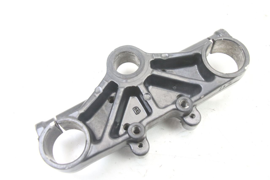 photo de PIASTRA SUPERIORE DERBI SENDA SM DRD X-TREME 50 (2011 - 2017) - Dettagli dei punti di fissaggio