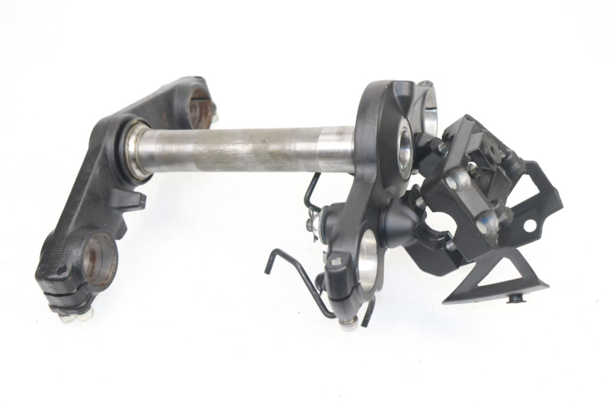 photo de PIASTRA SUPERIORE KAWASAKI ER-6 ER6 N 650 (2012 - 2016) - Zoom sullo stato d'uso