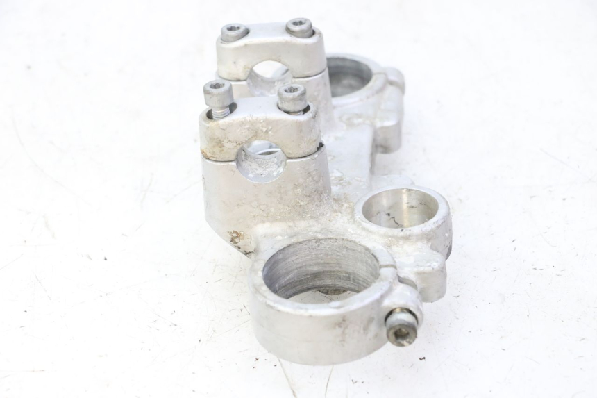 photo de PIASTRA SUPERIORE APRILIA ETX 125 (1998 - 2002) - Ricambio usato controllato