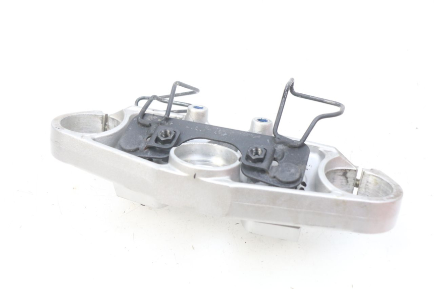 photo de PIASTRA SUPERIORE YAMAHA FJR ABS 1300 (2016 - 2020) - Zoom sullo stato d'uso