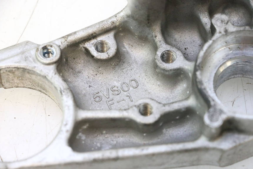 photo de PIASTRA SUPERIORE YAMAHA FJR 1300 (2001 - 2005) - Altra angolazione
