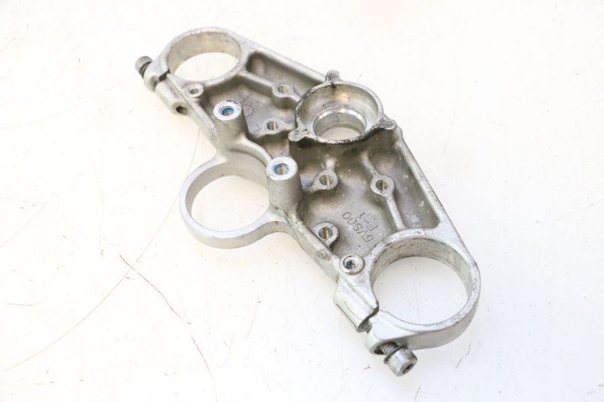 photo de PIASTRA SUPERIORE YAMAHA FJR 1300 (2001 - 2005) - Primo piano tecnico