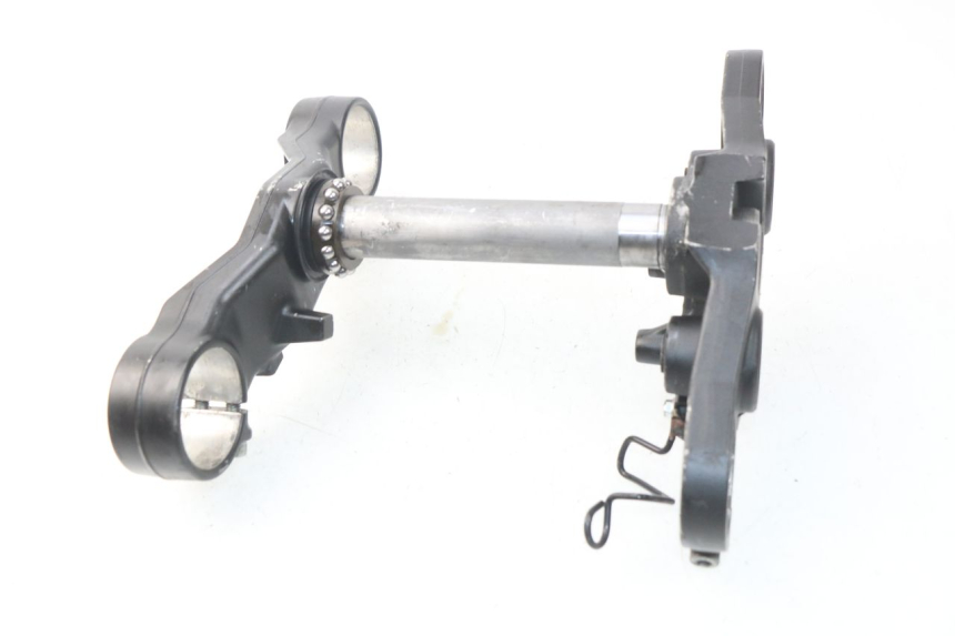 photo de PIASTRA SUPERIORE YAMAHA FZ8 800 (2010 - 2016) - Dettagli dei punti di fissaggio