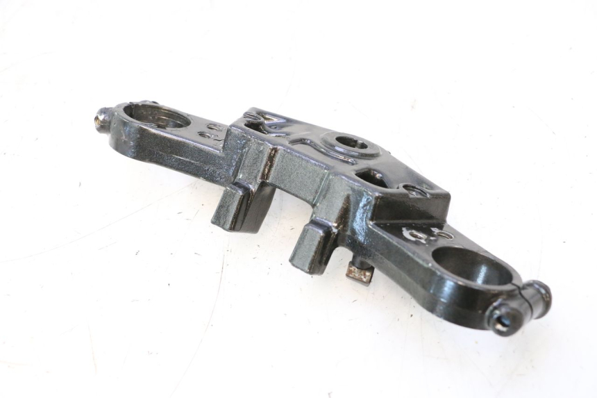 photo de PIASTRA SUPERIORE KAWASAKI GPX F ZX750F 750 (1986 - 1990) - Primo piano tecnico