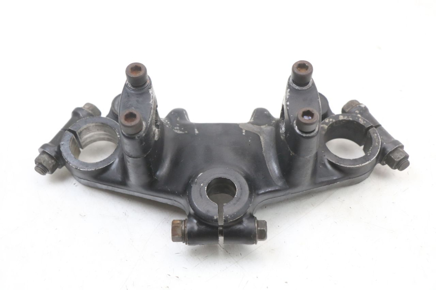 photo de PIASTRA SUPERIORE SUZUKI GSX E 250 (1982 - 1983) - Vista principale