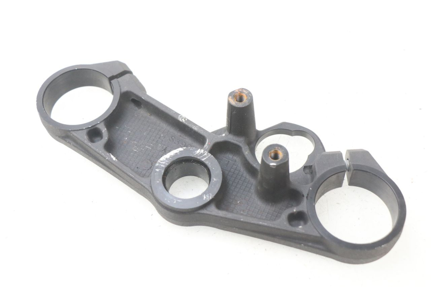 photo de PIASTRA SUPERIORE SUZUKI GSX-R GSXR K16 1000 (2012 - 2016) - Caratteristiche distintive