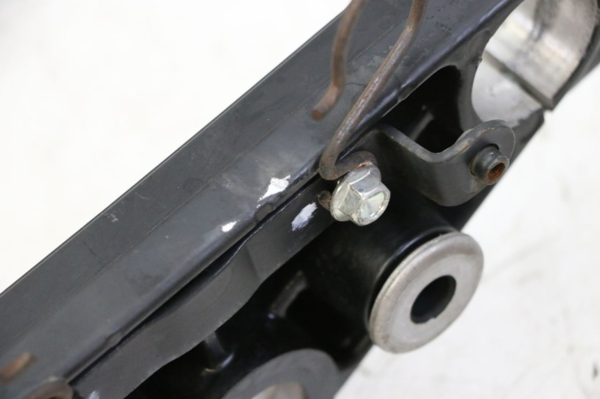 photo de PIASTRA SUPERIORE KEEWAY K-LIGHT KLIGHT 125 (2018 - 2025) - Zoom sullo stato d'uso