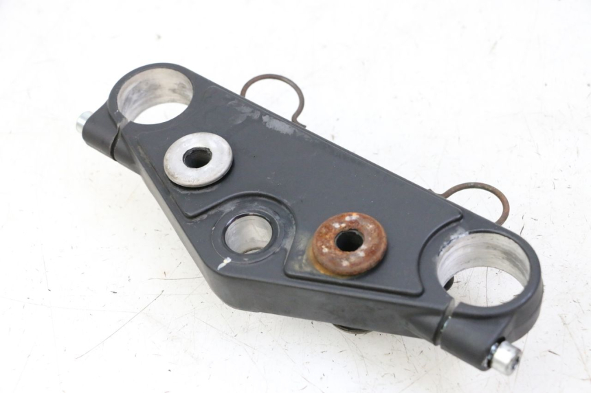 photo de PIASTRA SUPERIORE KEEWAY K-LIGHT KLIGHT 125 (2018 - 2025) - Dettagli dei punti di fissaggio