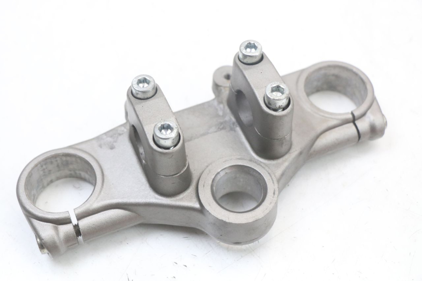 photo de PIASTRA SUPERIORE RIEJU MRT 50 (2018 - 2021) - Vista principale