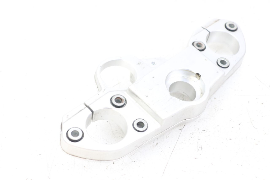 photo de PIASTRA SUPERIORE MOTO GUZZI NORGE 8V GT 1200 (2011 - 2016) - Vista d'insieme del prodotto