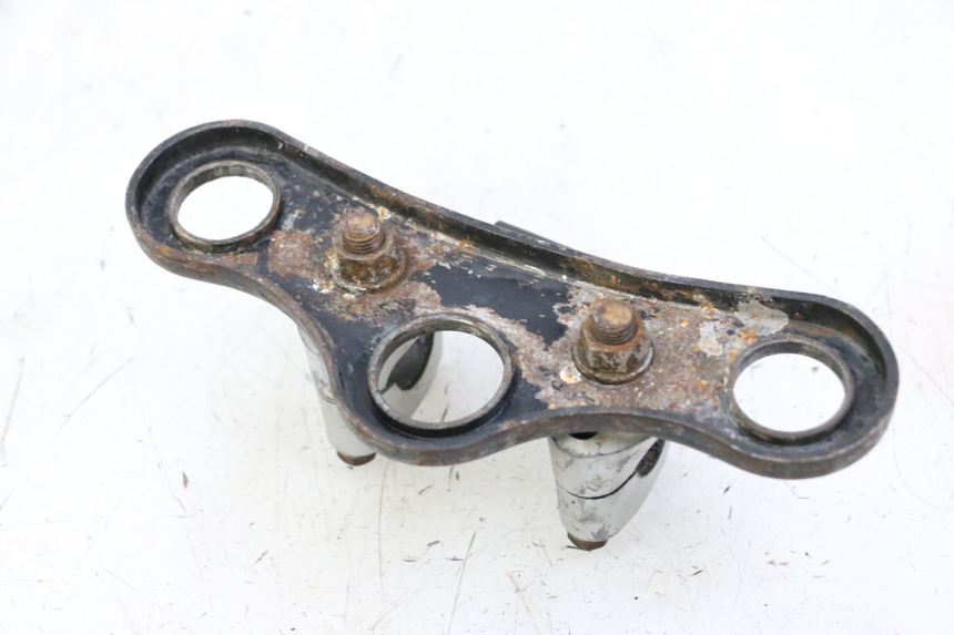 photo de PIASTRA SUPERIORE YAMAHA PW 80 (1983 - 2014) - Primo piano tecnico