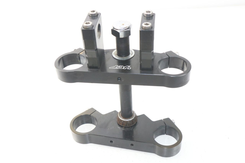 photo de PIASTRA SUPERIORE YCF R-START 125 - Vista principale