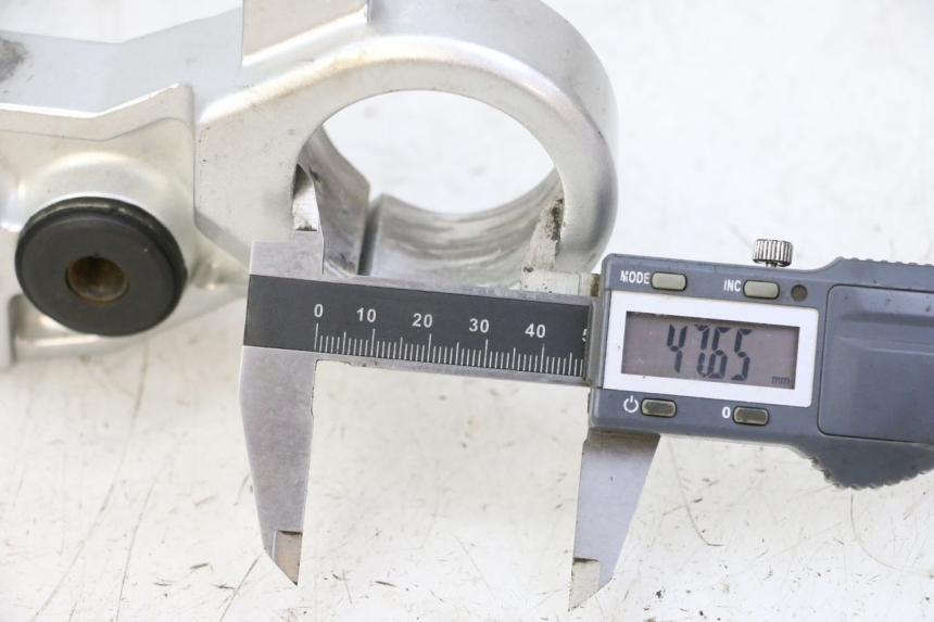 photo de PIASTRA SUPERIORE MAG POWER R-STREET 50 (2016 - 2025) - Dettaglio del componente