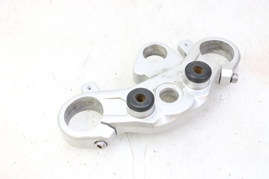 photo de PIASTRA SUPERIORE MAG POWER R-STREET 50 (2016 - 2025) - Dettagli dei punti di fissaggio