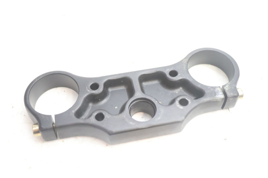 photo de PIASTRA SUPERIORE APOLLO RFZ 125 - Altra angolazione