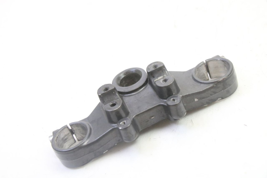 photo de PIASTRA SUPERIORE DERBI SENDA SM DRD 50 (2008 - 2013) - Dettaglio del componente