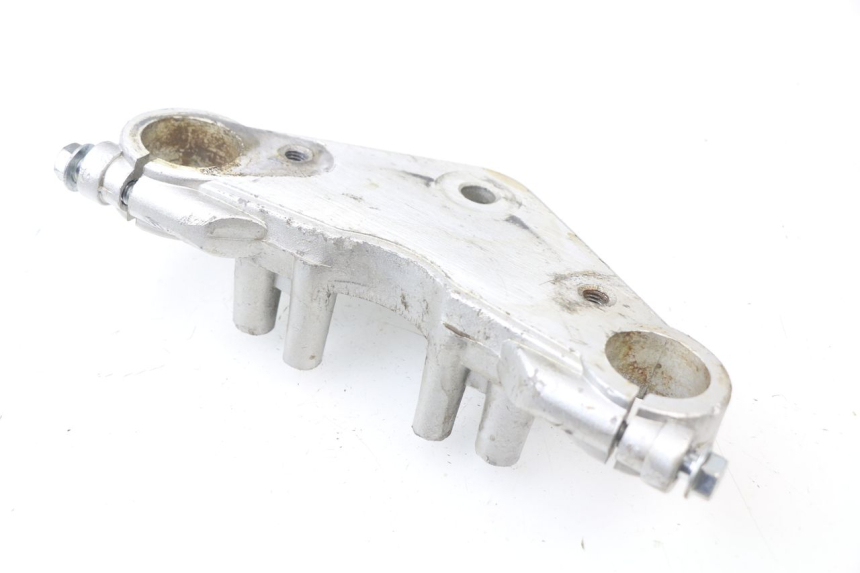 photo de PIASTRA SUPERIORE YAMASAKI STREET 50 (2013 - 2018) - Zoom sullo stato d'uso