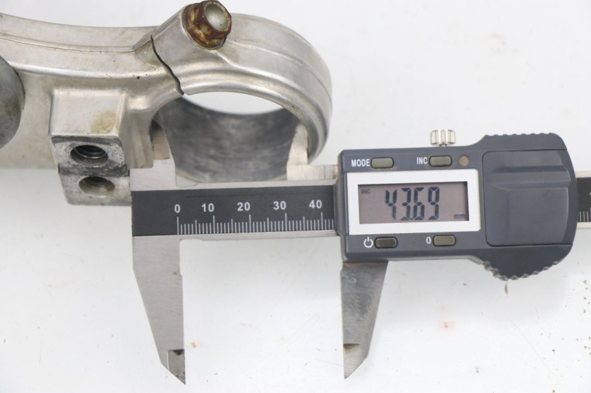 photo de PIASTRA SUPERIORE KTM SX 65 (2009 - 2015) - Zoom sullo stato d'uso