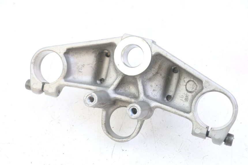 photo de PIASTRA SUPERIORE YAMAHA TDR DELTABOX 125 (1997 - 2003) - Primo piano tecnico