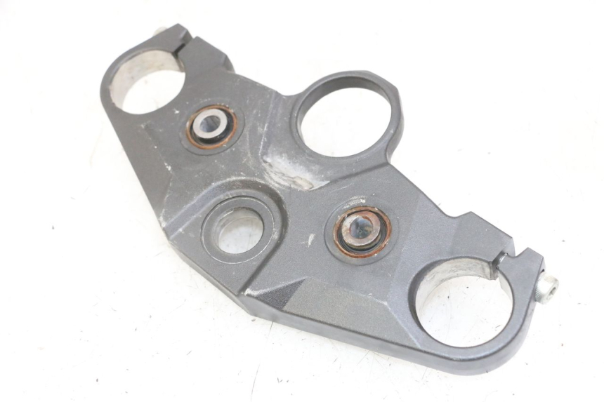 photo de PIASTRA SUPERIORE YAMAHA XJ6 ABS 600 (2008 - 2016) - Zoom sullo stato d'uso