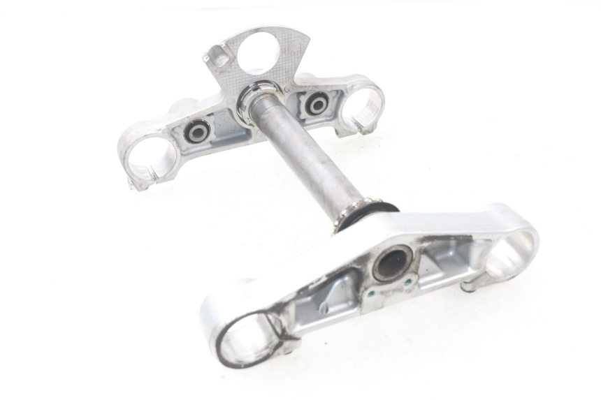 photo de Forcella superiore YAMAHA XP T-MAX TMAX 500 (2008 - 2012) - Primo piano tecnico