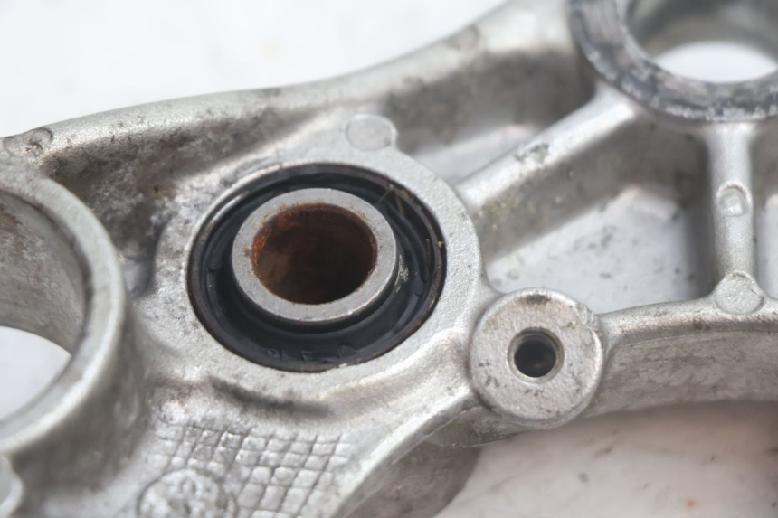photo de PIASTRA SUPERIORE YAMAHA XV VIRAGO 535 (1988 - 2004) - Ricambio usato controllato