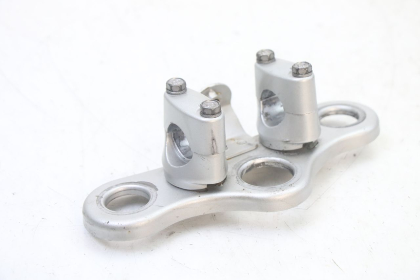 photo de PIASTRA SUPERIORE YAMAHA PW 80 (1983 - 2014) - Dettaglio del componente
