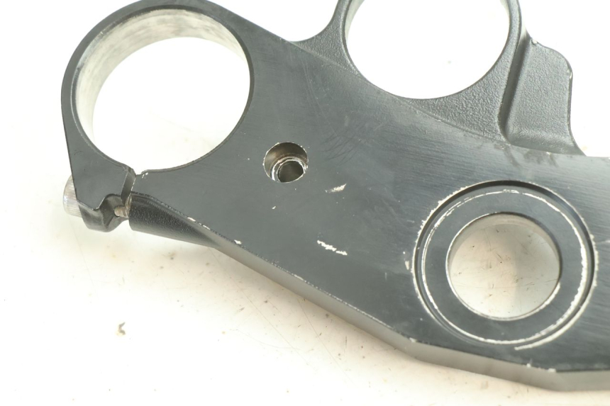photo de PIASTRA SUPERIORE YAMAHA YZF R6 600 (2008 - 2009) - Dettaglio del componente