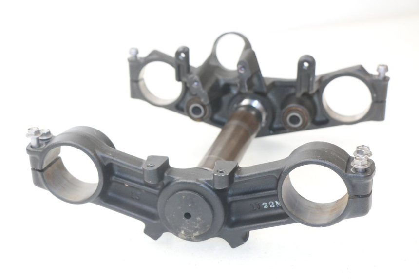 photo de PIASTRA SUPERIORE KAWASAKI Z ABS 750 (2007 - 2013) - Dettaglio del componente