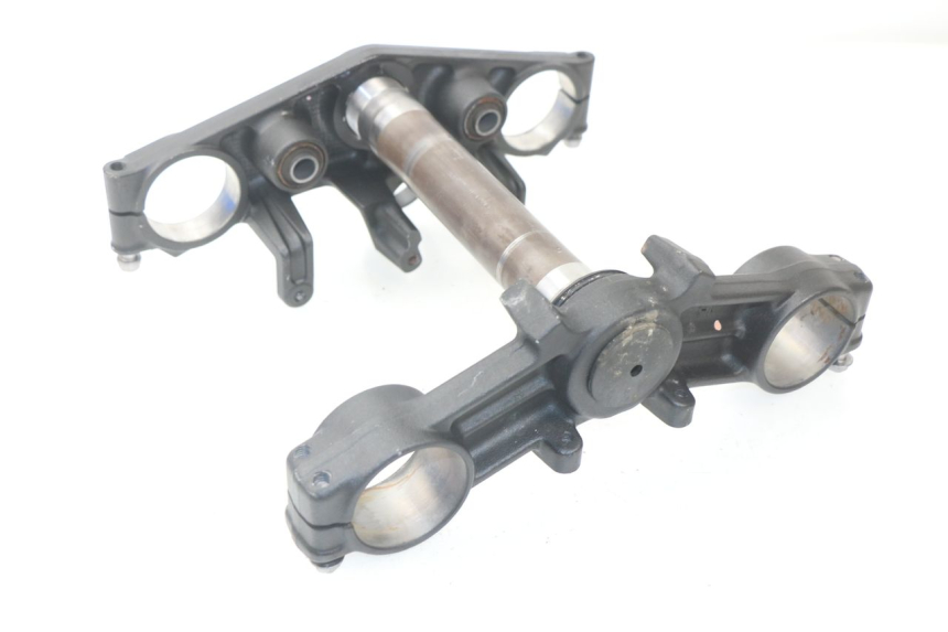 photo de PIASTRA SUPERIORE KAWASAKI Z ABS 750 (2007 - 2013) - Altra angolazione