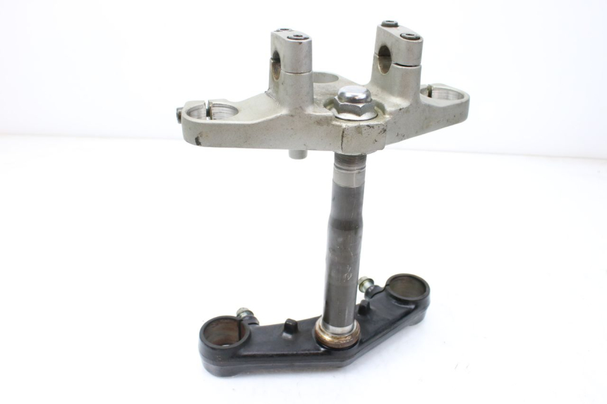 photo de TE FORCELLA YAMAHA TDR DELTABOX 125 (1997 - 2003) - Dettagli dei punti di fissaggio